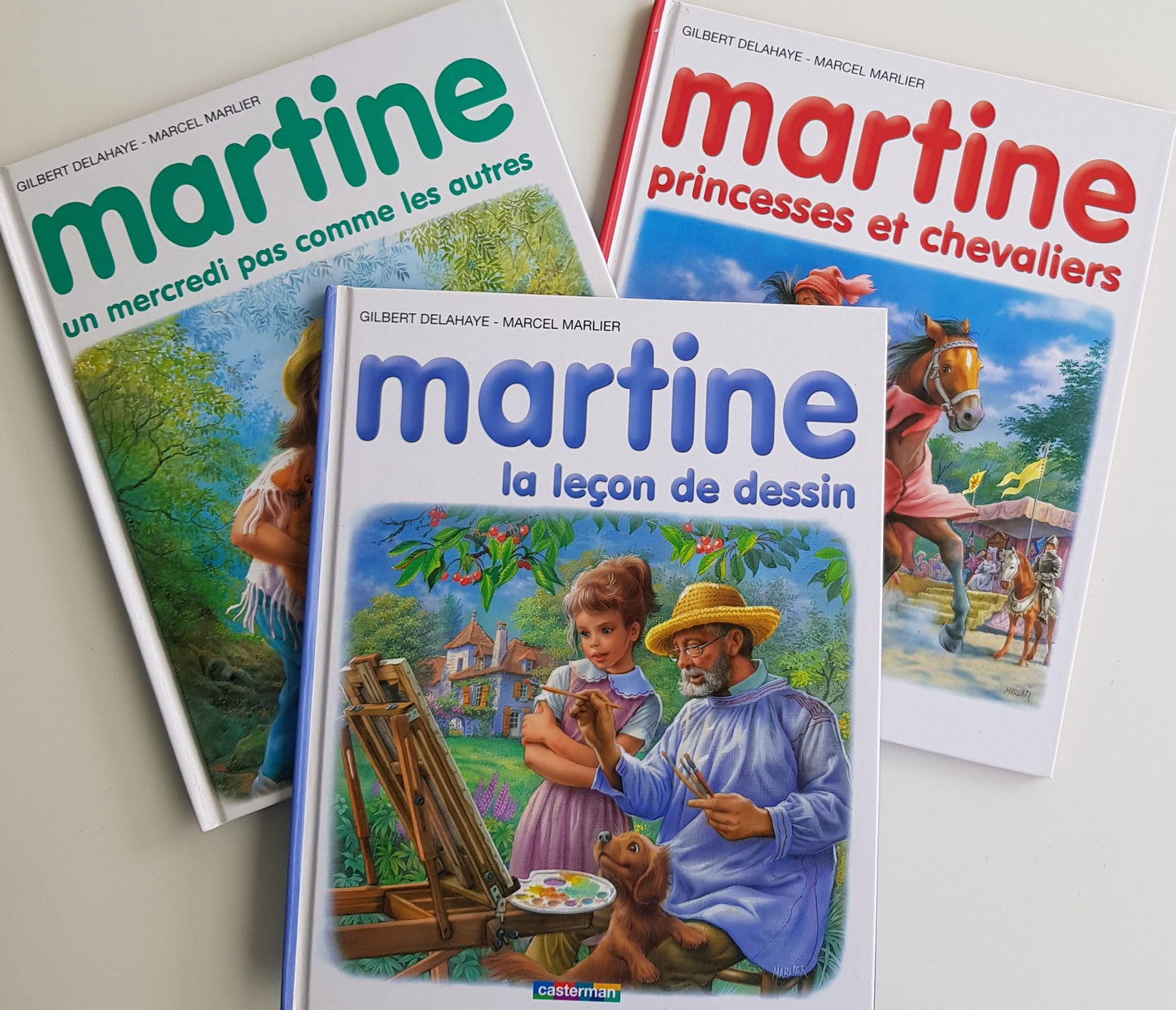 3 Livres: Martine - un mercredi pas comme les autres, princesses et chevaliers, la leçon de dessin Like New Martine  (4605664362551)